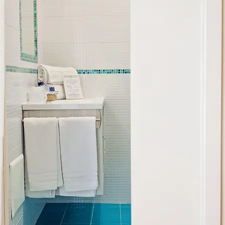 U259 B&B