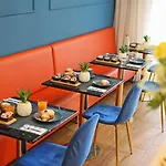 U259 Bed and Breakfast Νάπολη