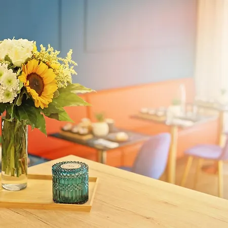 U259 فندق مبيت وإفطار نابولي