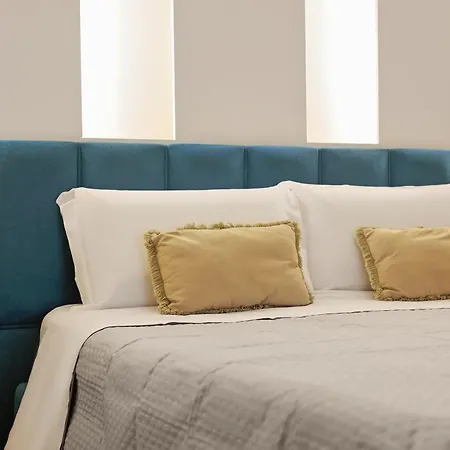 Bed & Breakfast U259